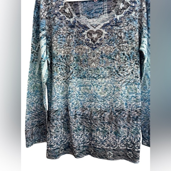 🦋KIARA long sleeve top round neckline rhinestone paisley pattern shapire SZ XL - Picture 4 of 7
